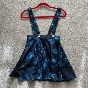 Hot Topic blue space / galaxy print pinafore skirt